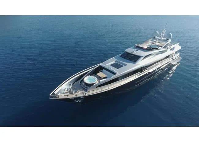 Huzur Yat Shipyard