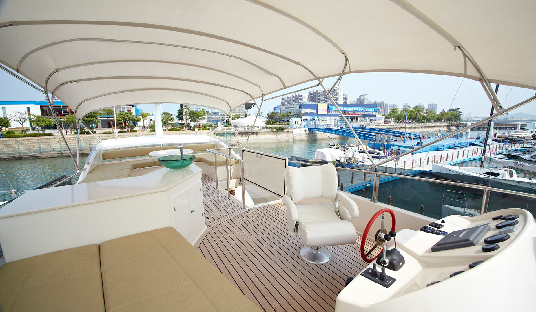 Puccini Yacht Fly 65 Interior